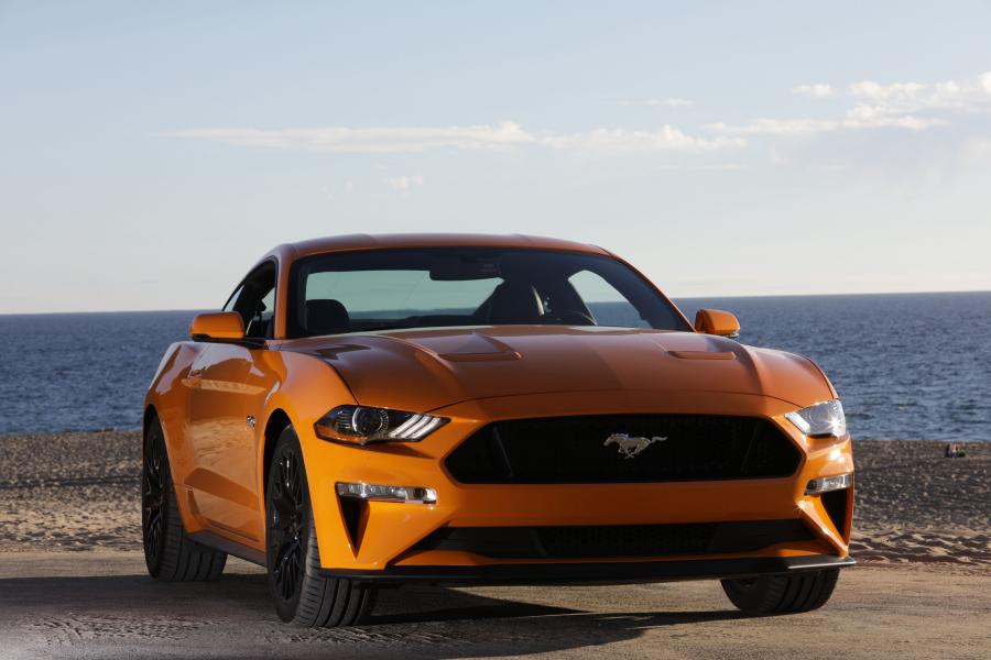  Ford Mustang GT Fastback 2017 года  (NA) (фото 25 из 40)